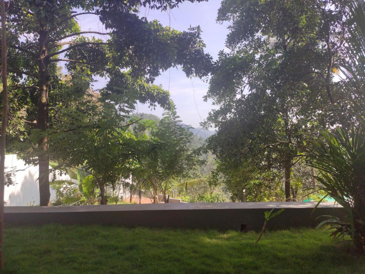 Stone Hills Otel Kannur Dış mekan fotoğraf