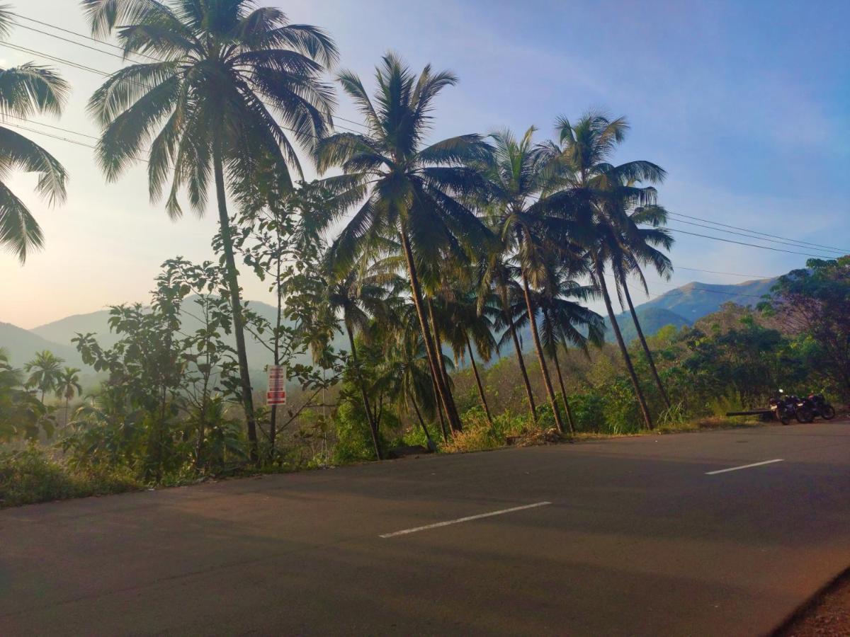 Stone Hills Otel Kannur Dış mekan fotoğraf
