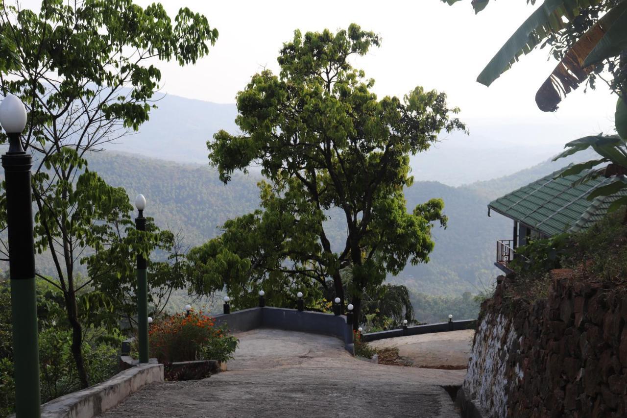 Stone Hills Otel Kannur Dış mekan fotoğraf